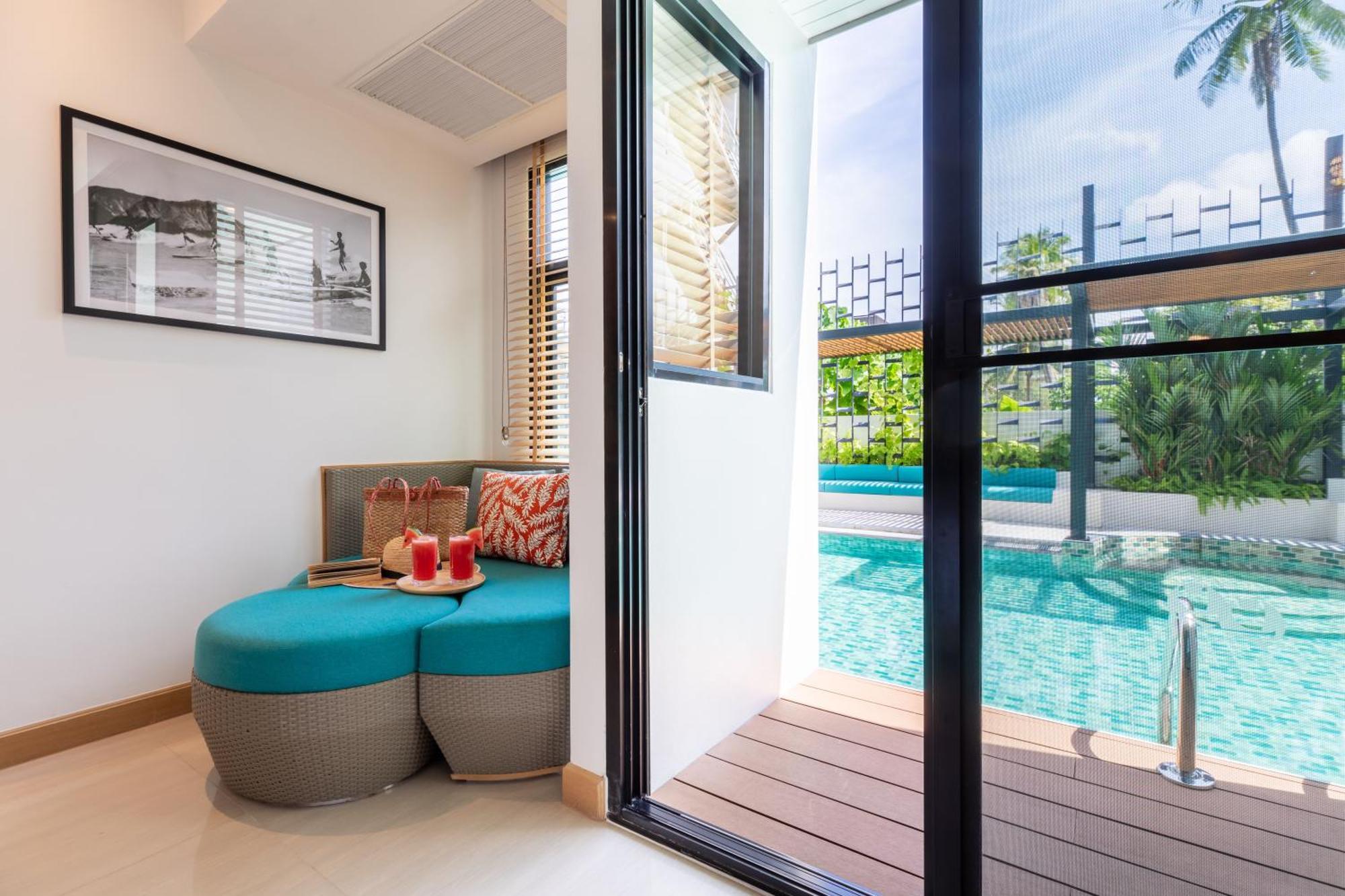 Outrigger Surin Beach Resort - Sha Extra Plus Ruang foto Deluxe Pool Access