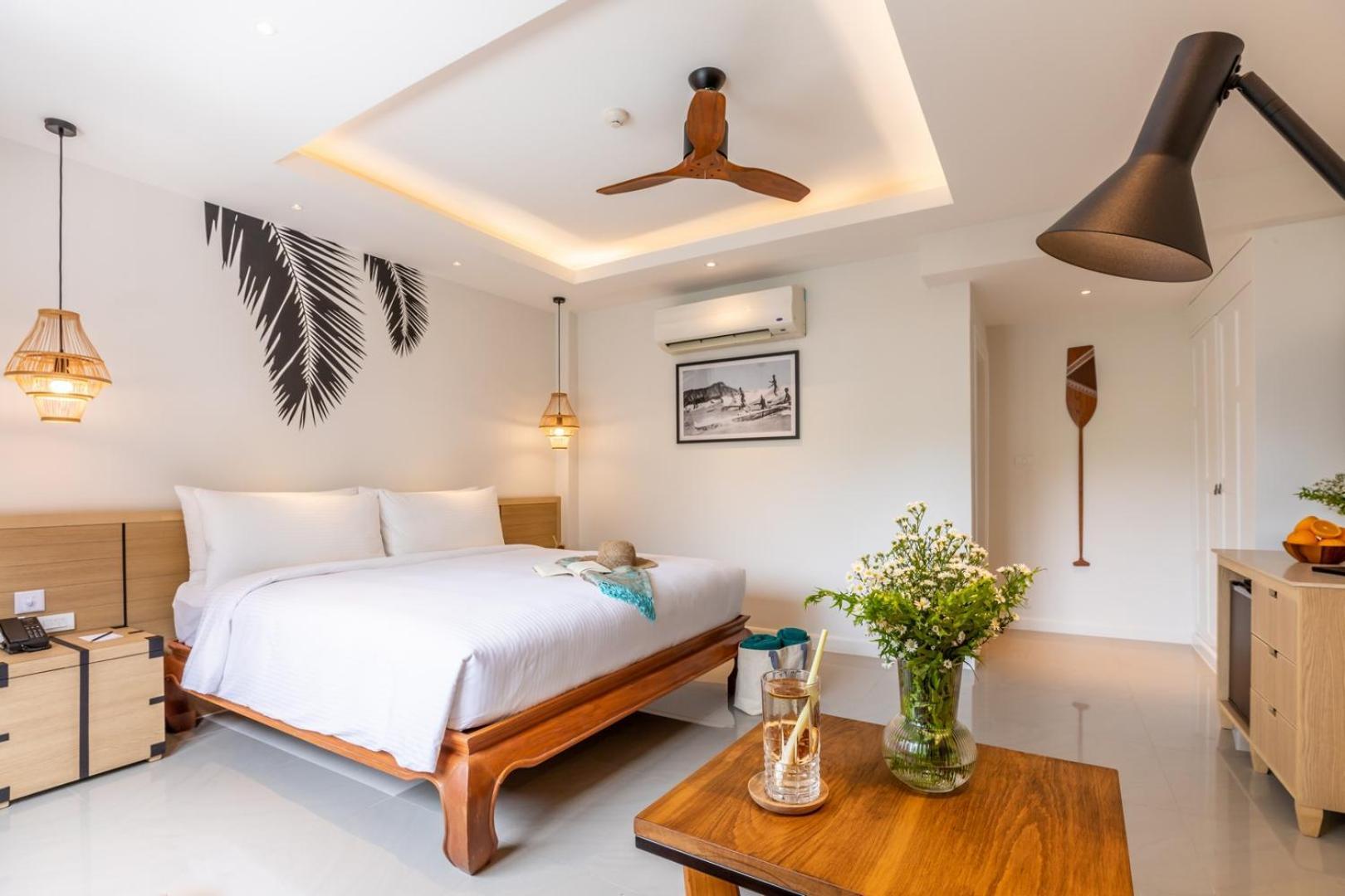 Outrigger Surin Beach Resort - Sha Extra Plus Ruang foto Deluxe Ocean View